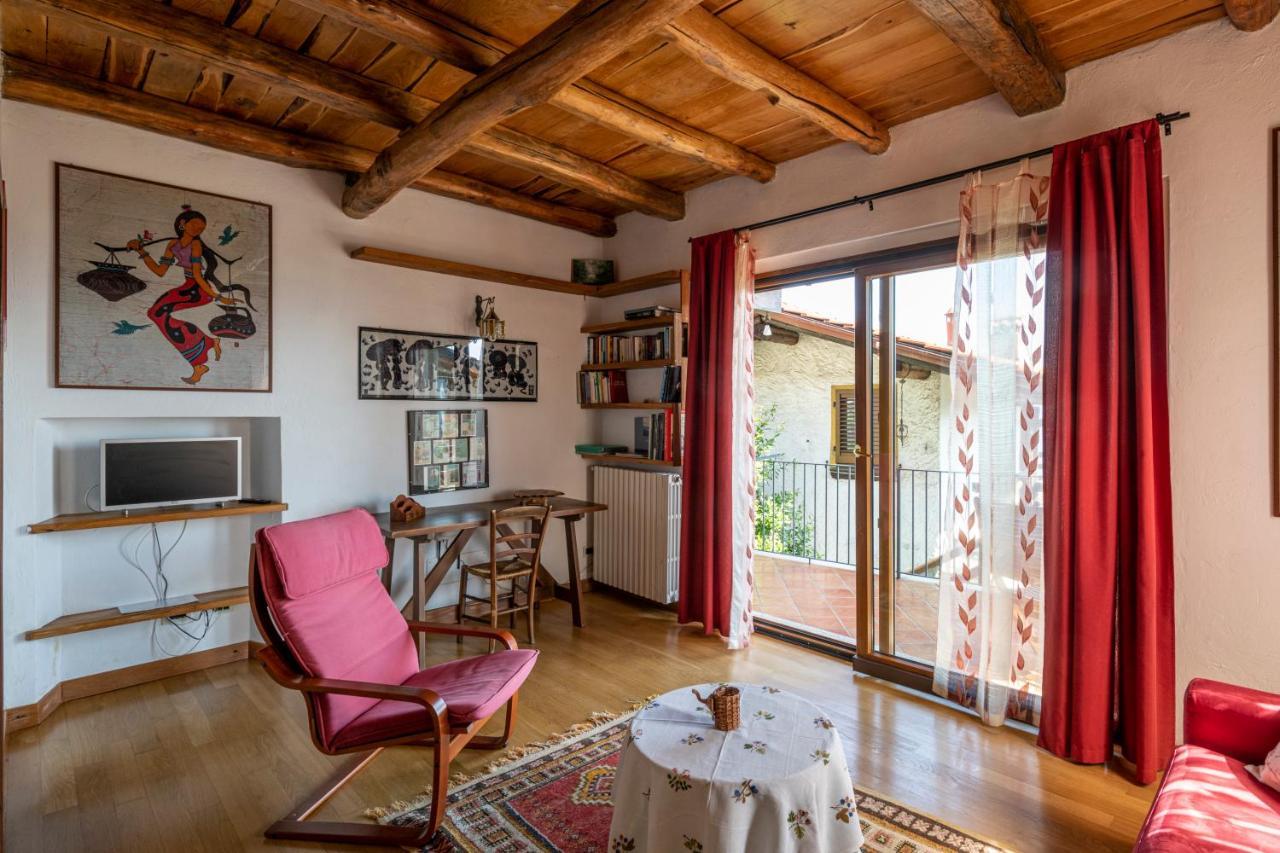 La Casa Di Monica E Luciano Stresa
